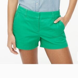 J. Crew Classic Chino Green Shorts Womens Mid Rise SIZE 6